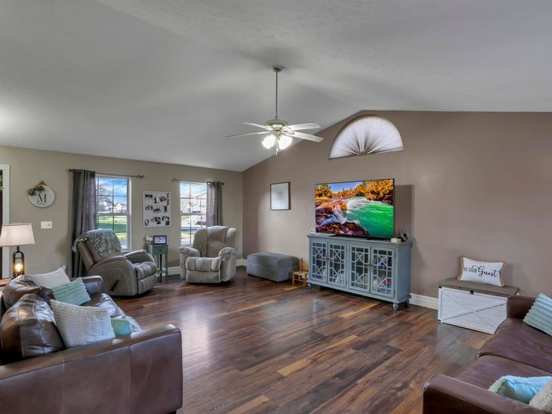 8553 Bivouac Place, Galloway, OH 43119 Photo 12