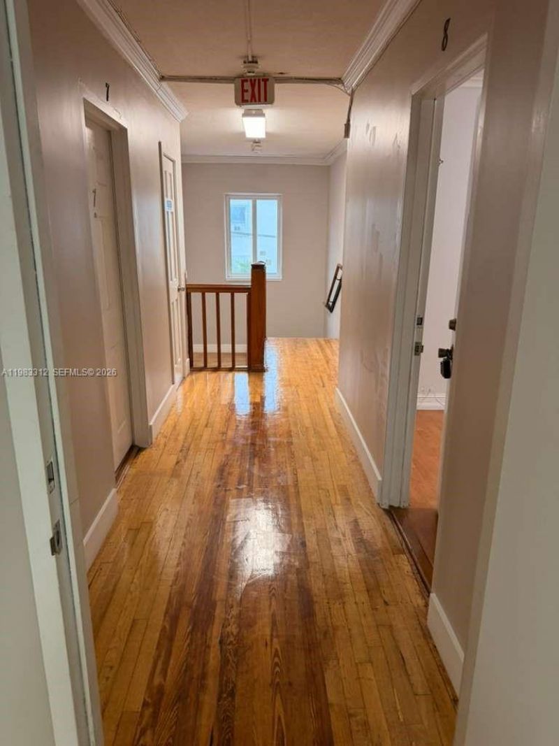 7928 Harding Ave , Unit 8, Miami Beach, FL 33141 Photo