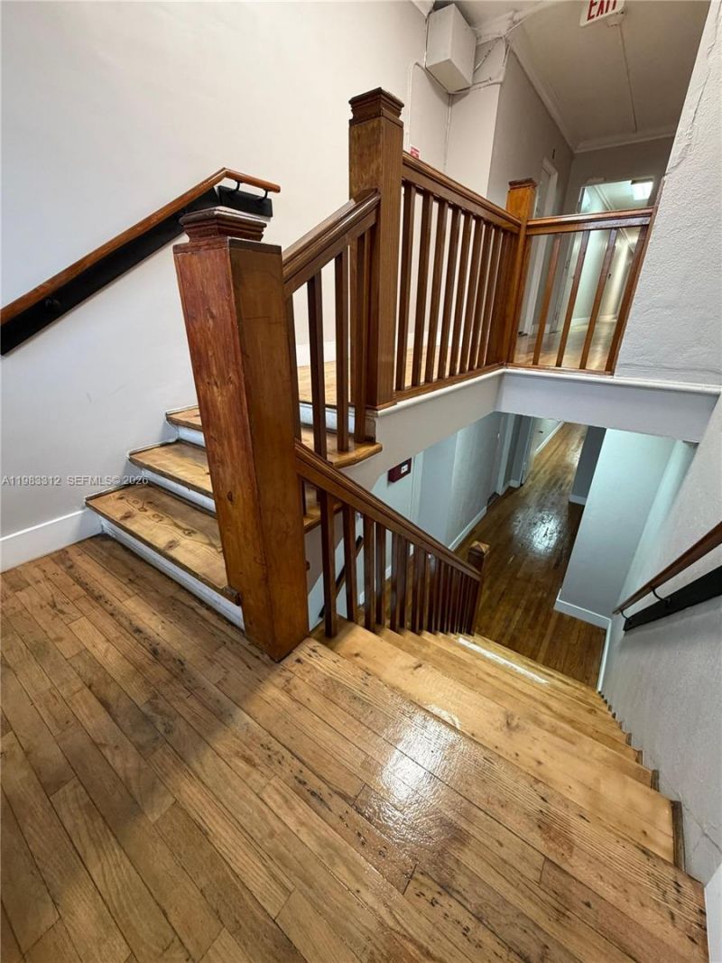 7928 Harding Ave , Unit 8, Miami Beach, FL 33141 Photo