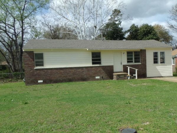 5057 GILL RD, Memphis, TN 38109