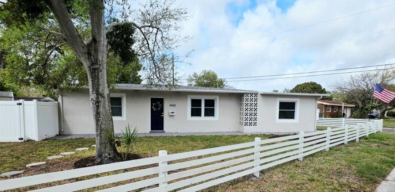 4580 16th Street N, Saint Petersburg, FL 33703 Photo