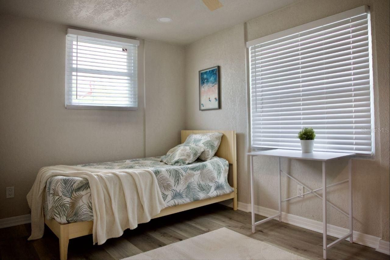 4580 16th Street N, Saint Petersburg, FL 33703 Photo