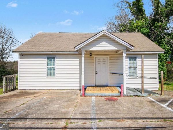 33 Fair Street, Newnan, GA 30263