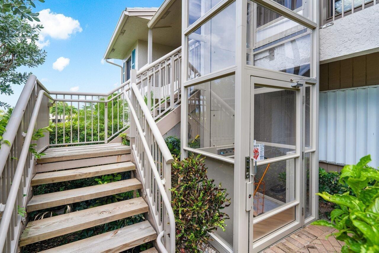 69 Eastgate Drive, Unit D, Boynton Beach, FL 33436 Photo