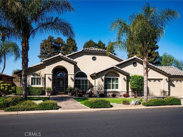 3 West Loop, Madera, CA 93637