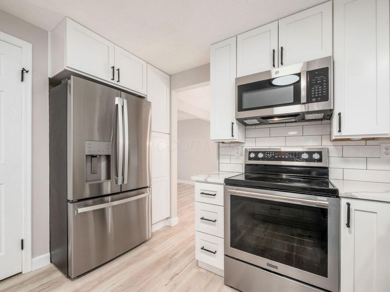 4851 Leybourne Drive, Hilliard, OH 43026 Photo 10