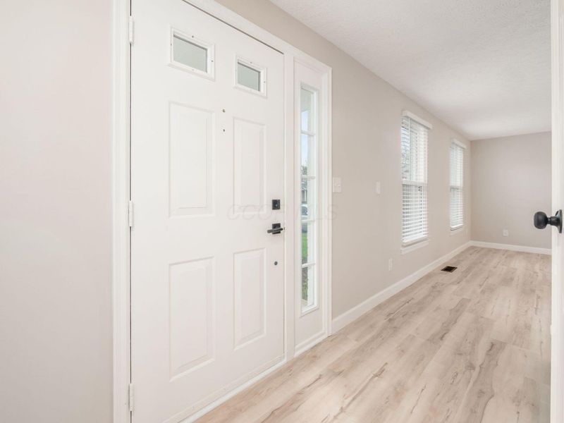 4851 Leybourne Drive, Hilliard, OH 43026 Photo 3