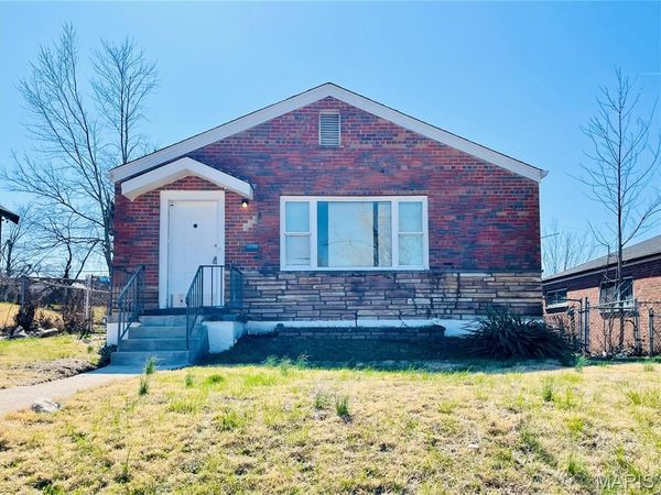 4544 Elmbank Avenue, St Louis, MO 63115