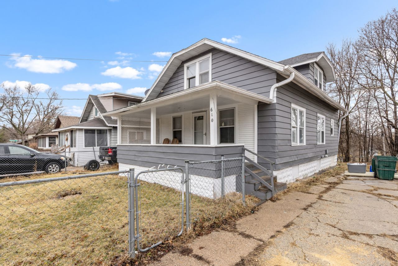 610 S Horace Avenue, Rockford, IL 61102 Main Photo