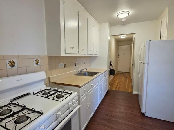 3119 Bailey Avenue, Unit 4F, Bronx, NY 10463