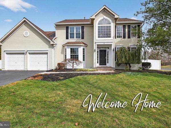 2 BERWICK CIRCLE, HIGHTSTOWN, NJ 08520