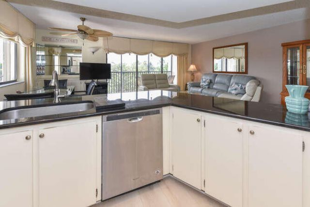 1605 S Us Highway 1, Unit F401, Jupiter, FL 33477 Photo