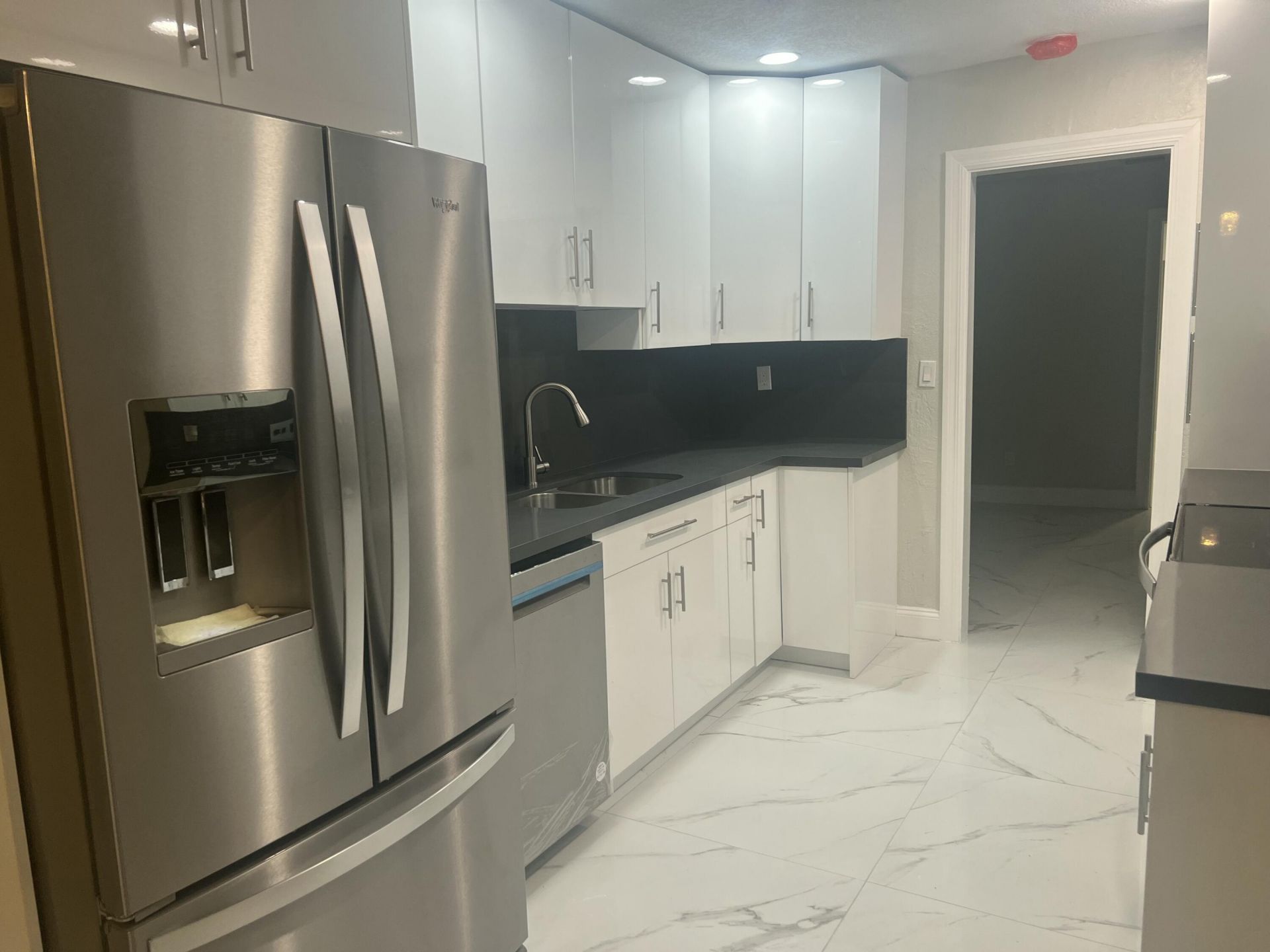 4680 NW 39th Street, Lauderdale Lakes, FL 33319 Photo