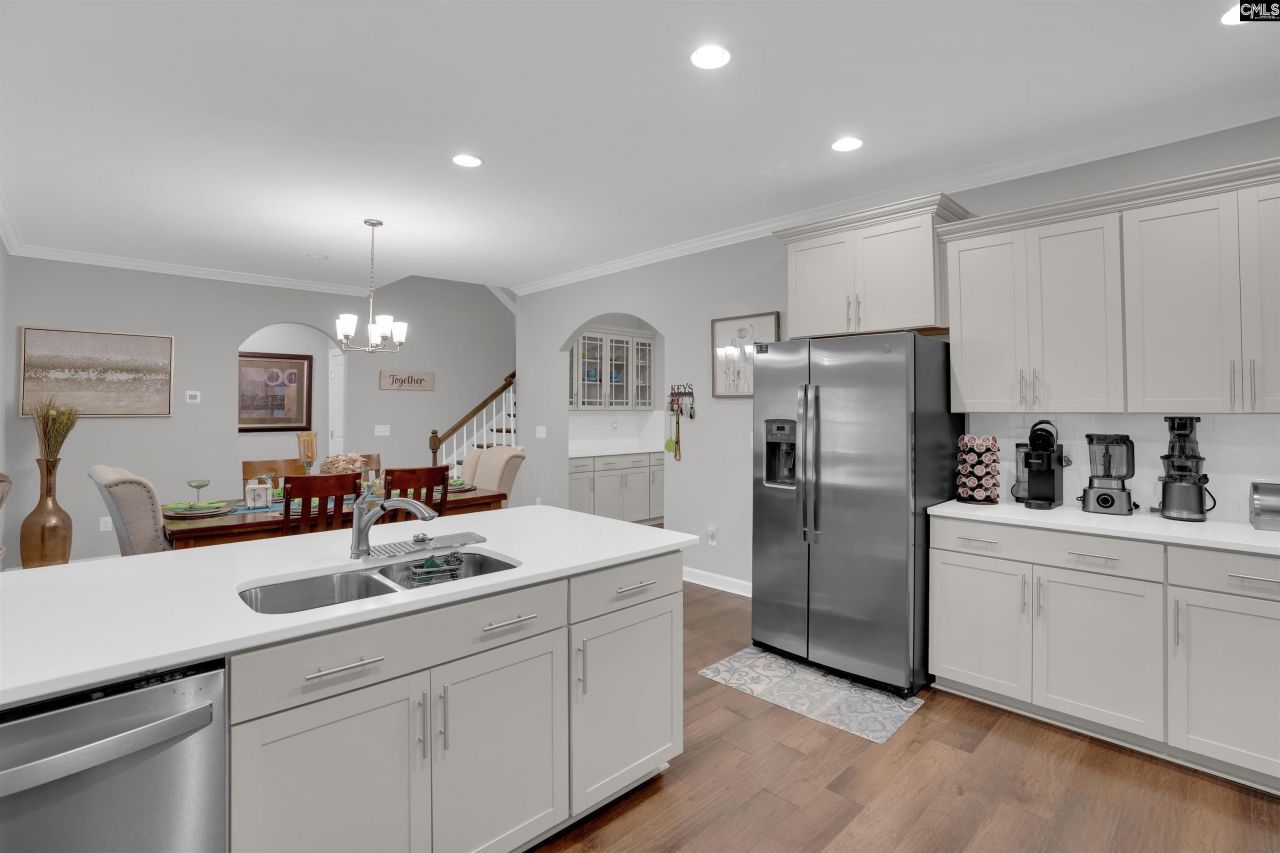 719 Long Iron Lane Photo 21