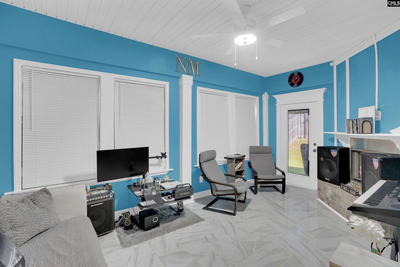 719 Long Iron Lane Photo 26