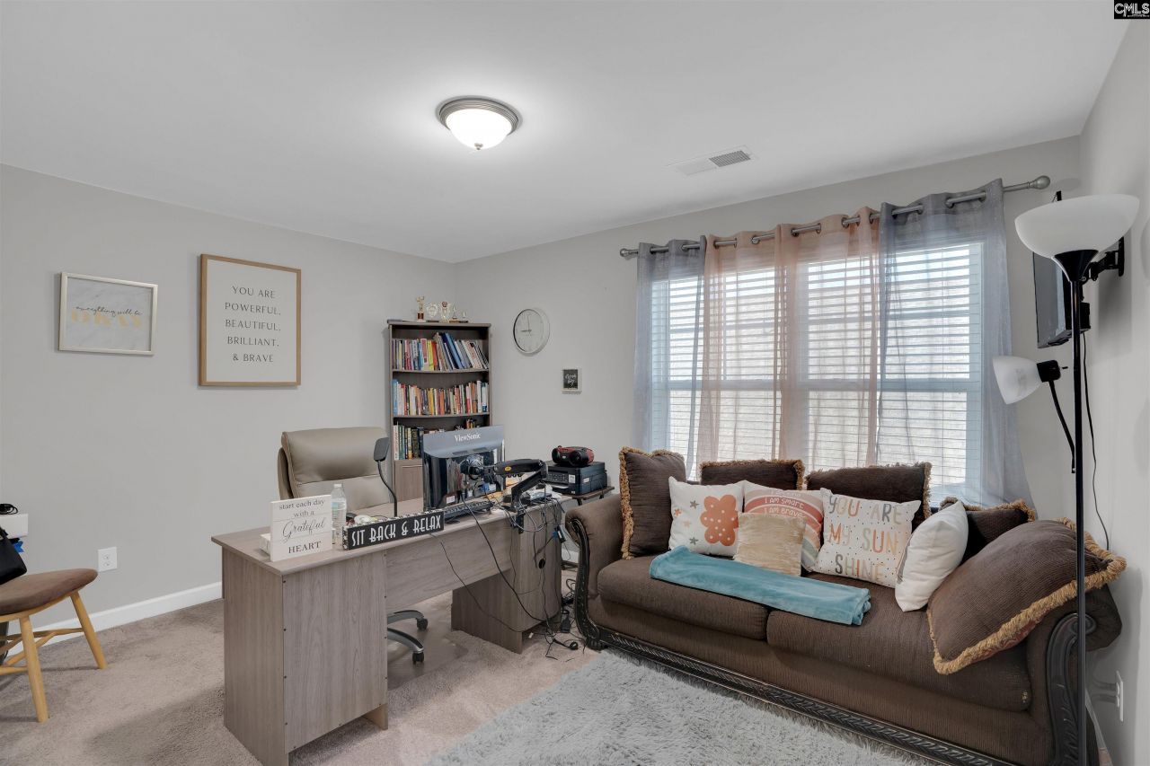 719 Long Iron Lane Photo 40