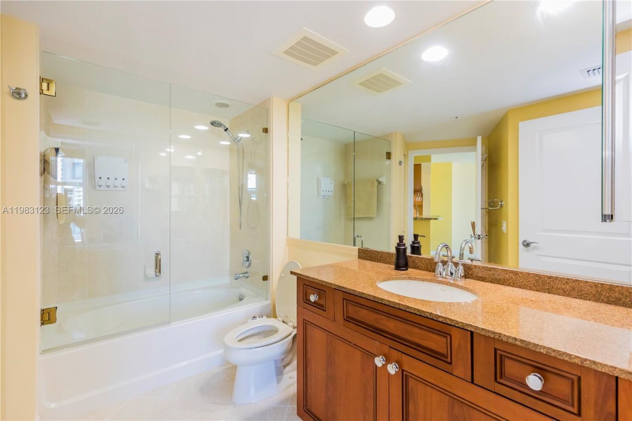 347 N New River Dr E, Unit 2107, Fort Lauderdale, FL 33301 Photo