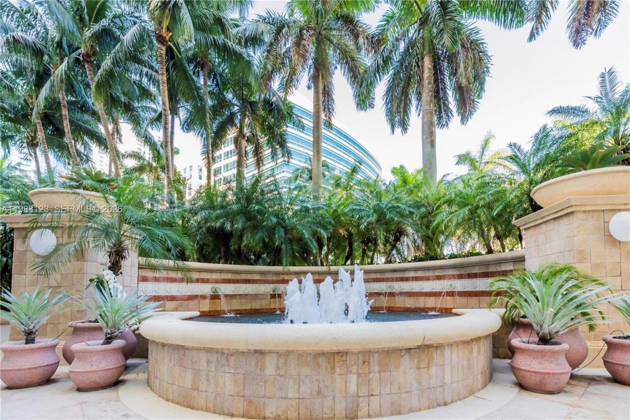 347 N New River Dr E, Unit 2107, Fort Lauderdale, FL 33301 Photo