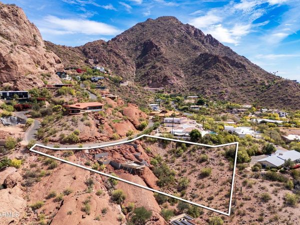 4839 E GRANDVIEW Lane, Unit 45, Phoenix, AZ 85018
