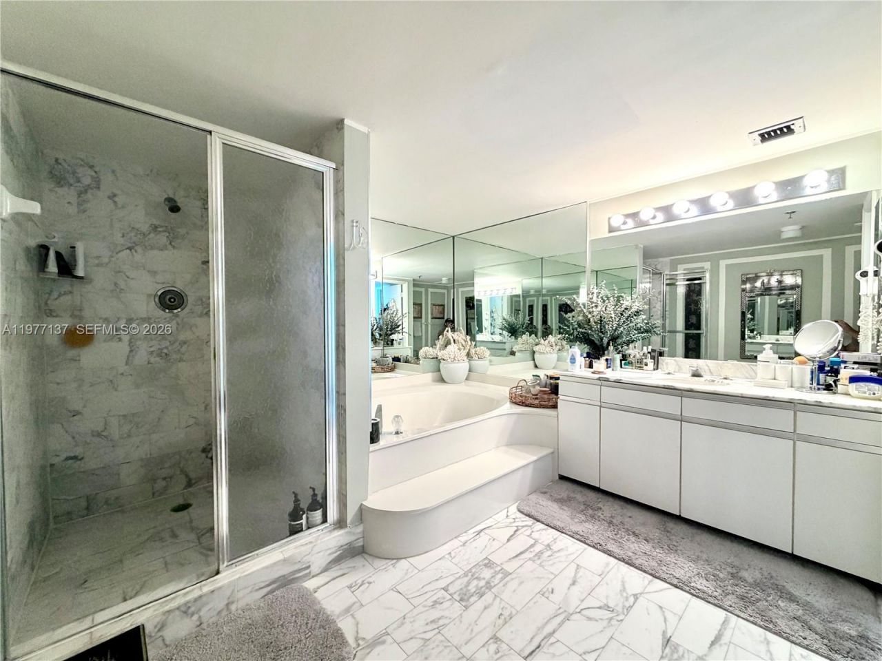 9 Island Ave, Unit 2304, Miami Beach, FL 33139 Photo