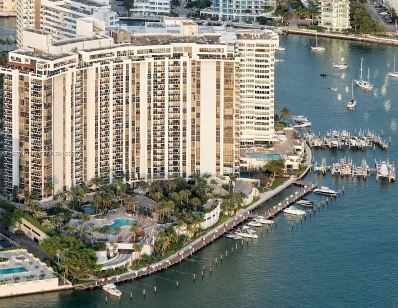 9 Island Ave, Unit 2304, Miami Beach, FL 33139 Photo