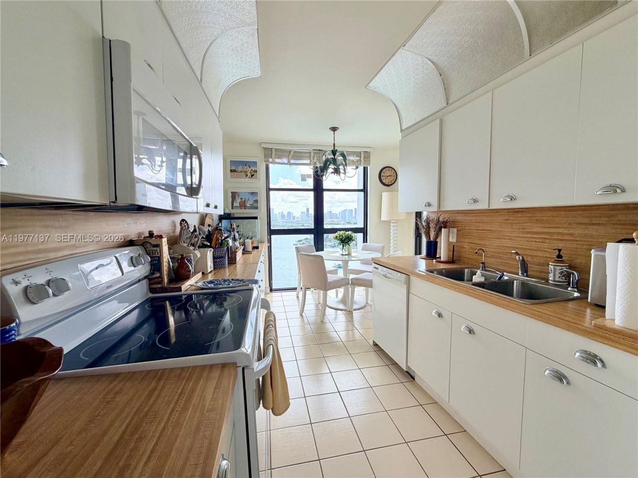 9 Island Ave, Unit 2304, Miami Beach, FL 33139 Photo