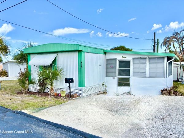 2988 Indian River Drive NE , Palm Bay, FL 32905