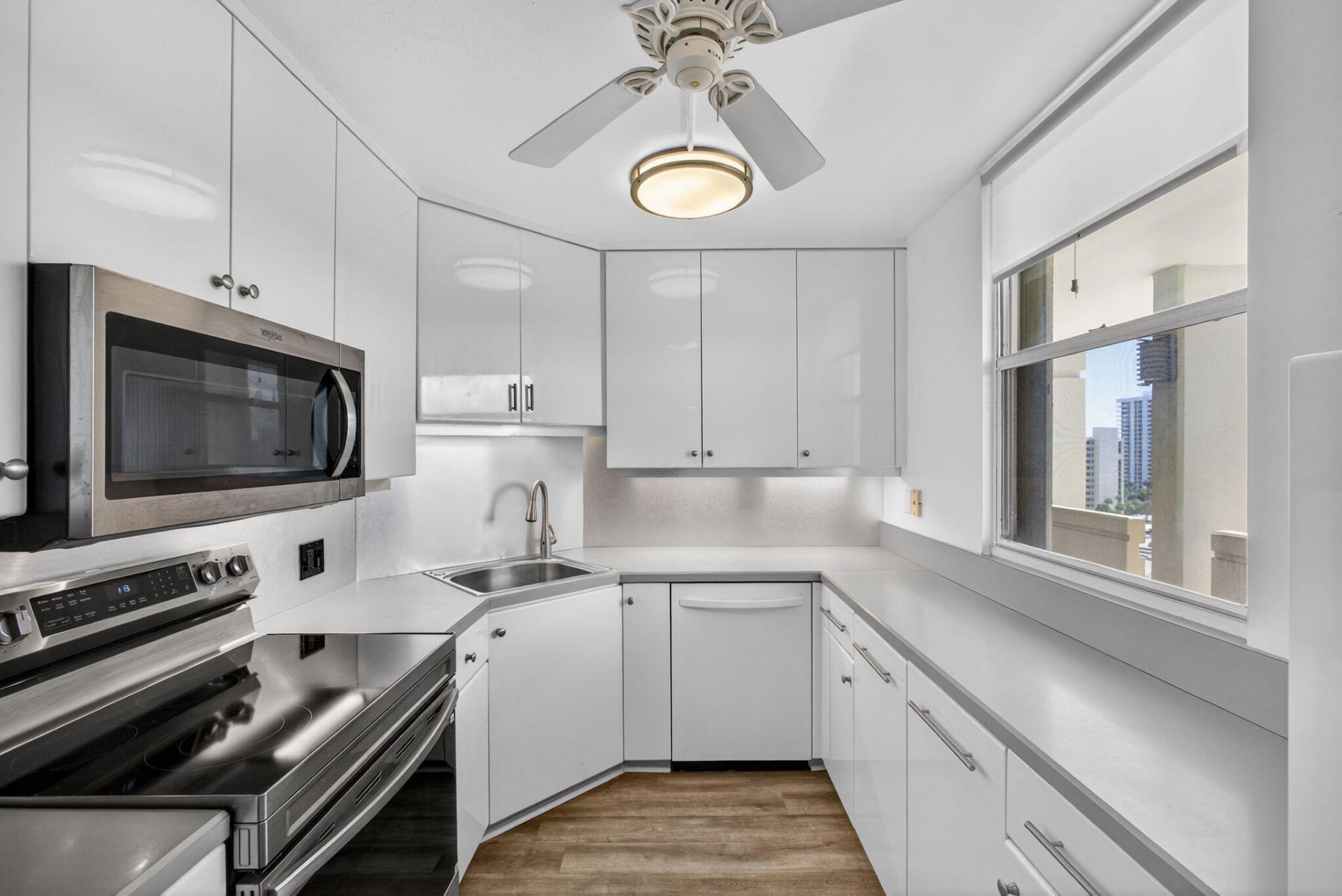 134 Lakeshore Drive, Unit T13, North Palm Beach, FL 33408 Photo