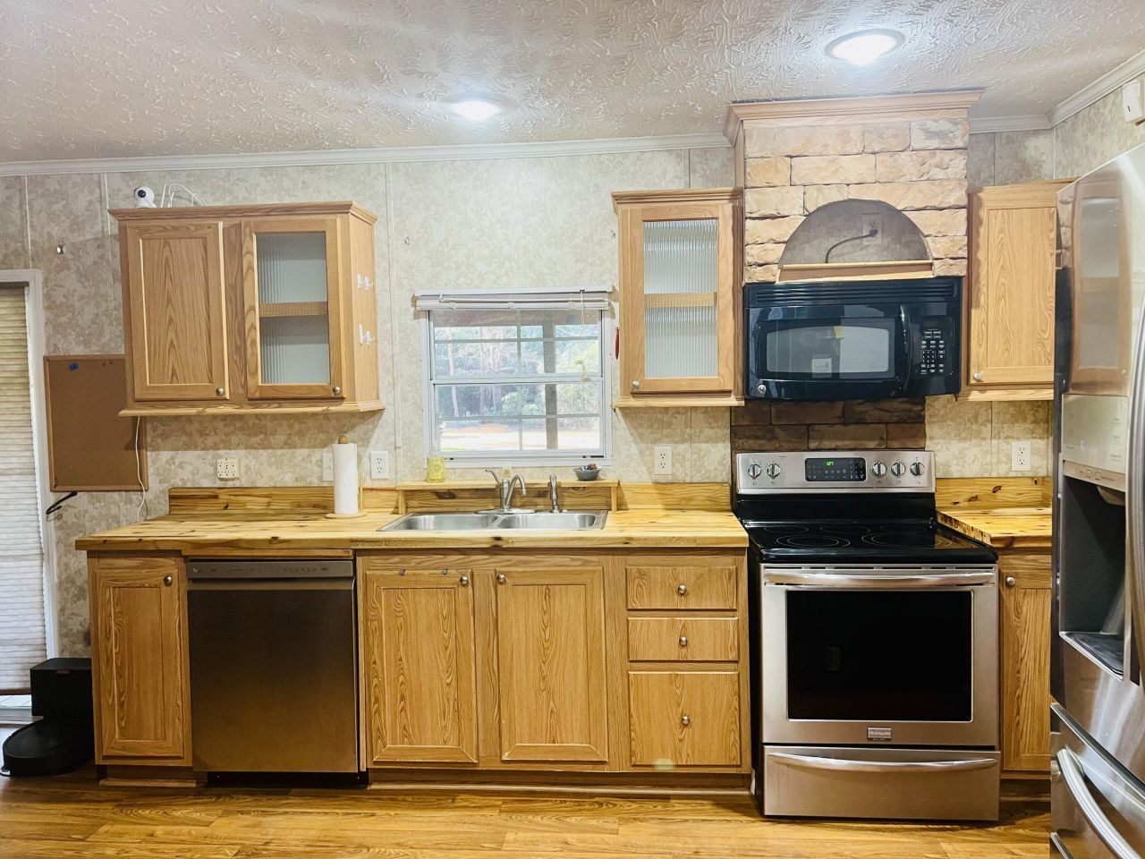 1343 Winding Creek Drive Photo 10