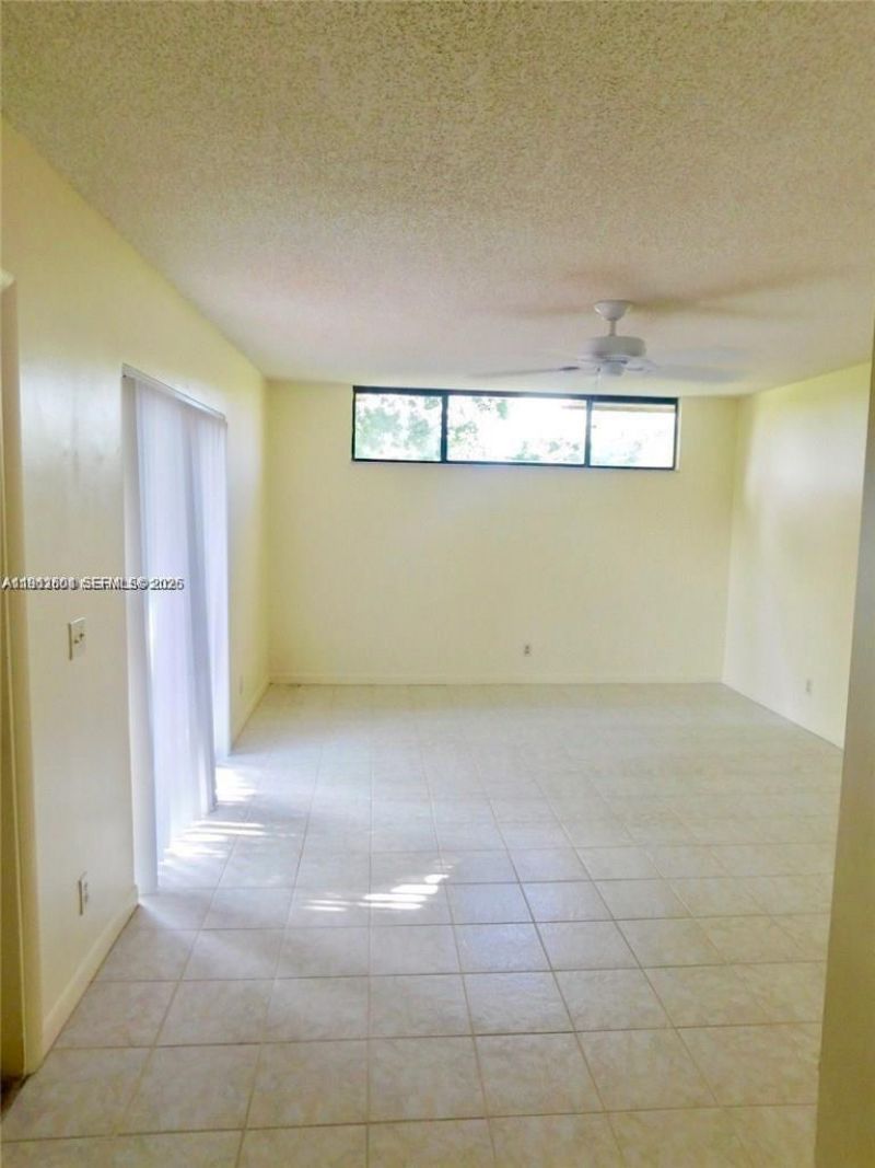 8329 Trent Ct, Unit Apt A, Boca Raton, FL 33433 Photo