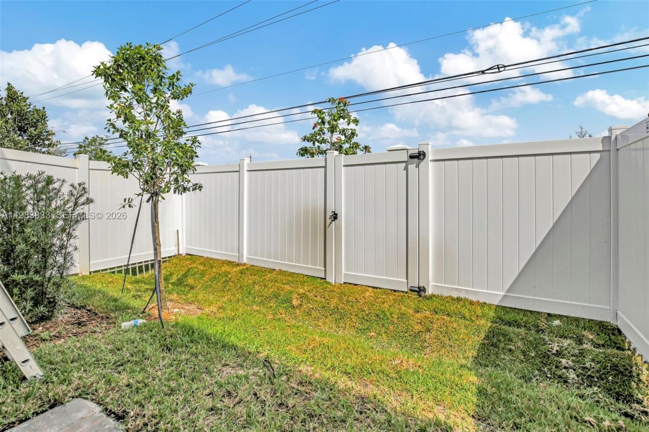 17149 SW 1st St, Unit 17149, Pembroke Pines, FL 33027 Photo