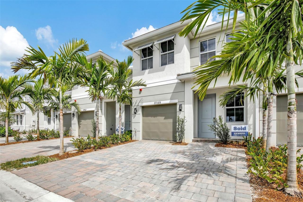 17149 SW 1st St, Unit 17149, Pembroke Pines, FL 33027 Photo