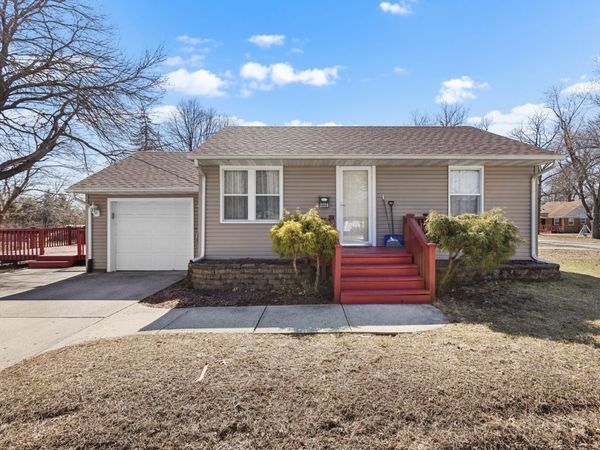 2120 Van Wie Avenue, Rockford, IL 61103