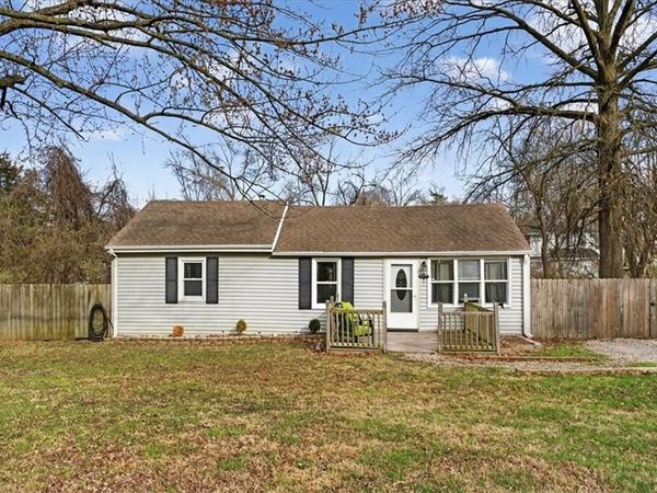 5417 Laurel Avenue, Raytown, MO 64133