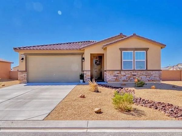 3529 E Malheur Avenue, Pahrump, NV 89061