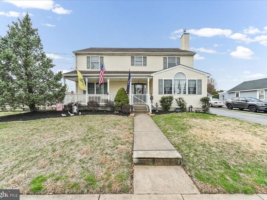 251 Kossuth Avenue, Folsom, PA 19033 Main Photo