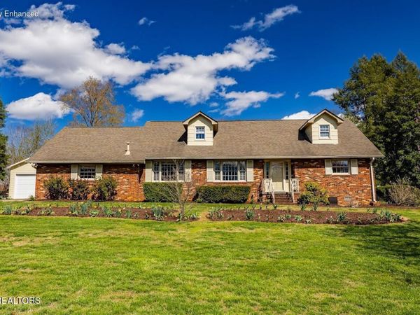 2024 W Velmetta Circle, Knoxville, TN 37920