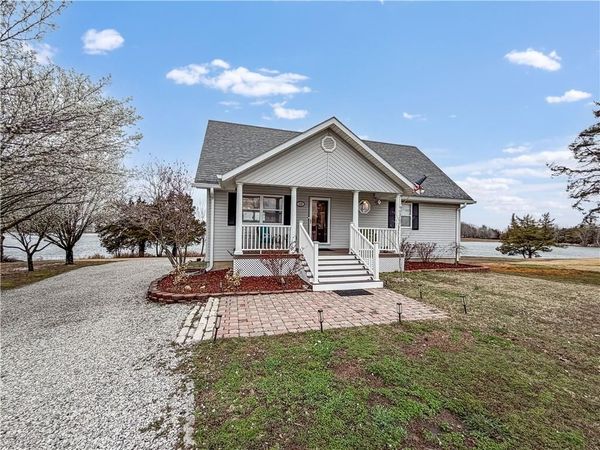 225 Crescent Drive, Lincoln, MO 65338