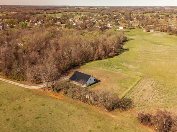 223 Cedar Hill Rd , Adams, TN 37010