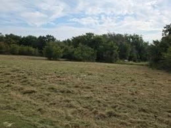 Live Oak Drive, Kingston, OK 73439