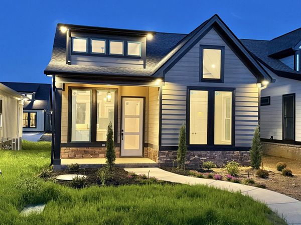 158 Idle Place Circle, Rossville, GA 30741