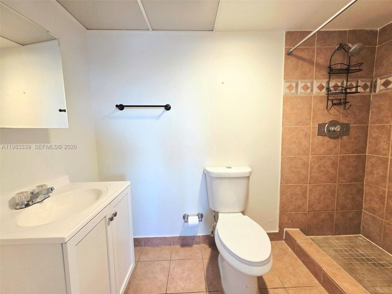 319 NE 14th Ave, Unit 702, Hallandale Beach, FL 33009 Photo