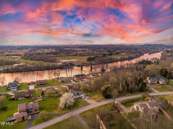 2044 Malvern Road, Kingsport, TN 37660