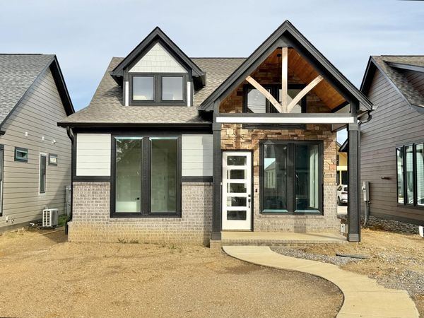 152 Idle Place Circle, Rossville, GA 30741