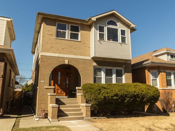 2832 N Tripp Avenue, Chicago, IL 60641