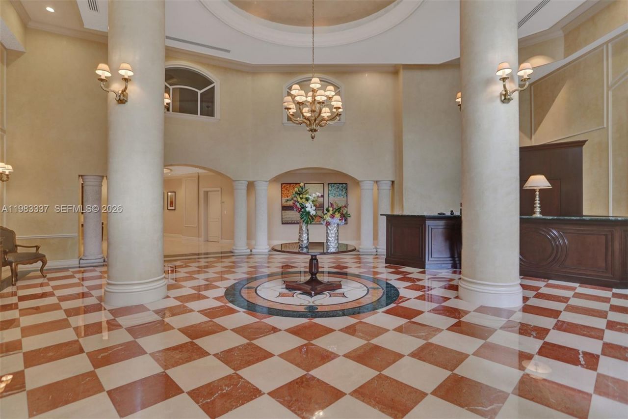 20000 E Country Club Dr, Unit 211, Aventura, FL 33180 Photo