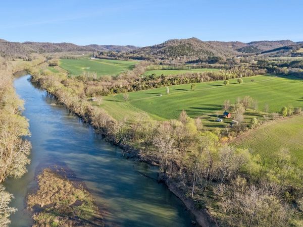 0 Parker Branch Rd, Hickman, TN 38567