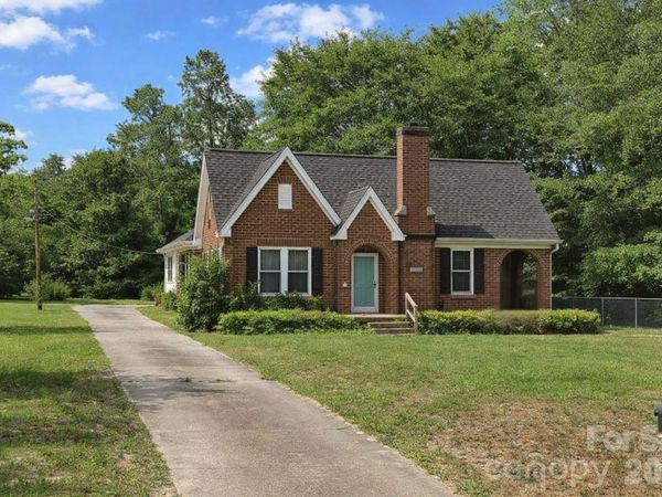 509 E Hilton Street, Kershaw, SC 29067