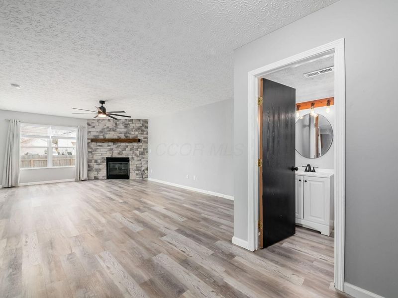 1995 Jacinth Court, Grove City, OH 43123 Photo 6