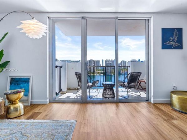 2750 NE 183rd St , Unit 1610, Aventura, FL 33160